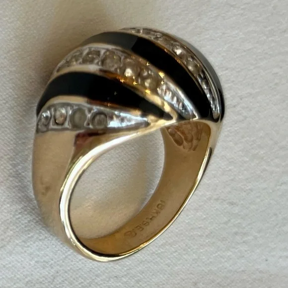 Onyx and CZ Stone Cocktail Ring - Picture 6 of 16